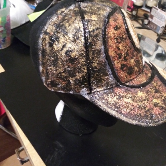 Hat - Picture 4 of 4